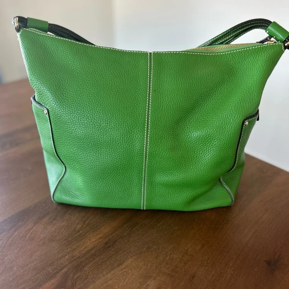 Kate Spade Bright Green Pebbled Leather Shoulder Bag with Tassel - Picture 9 of 12